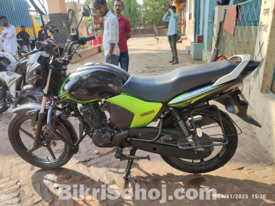 Yamaha saluto 125
